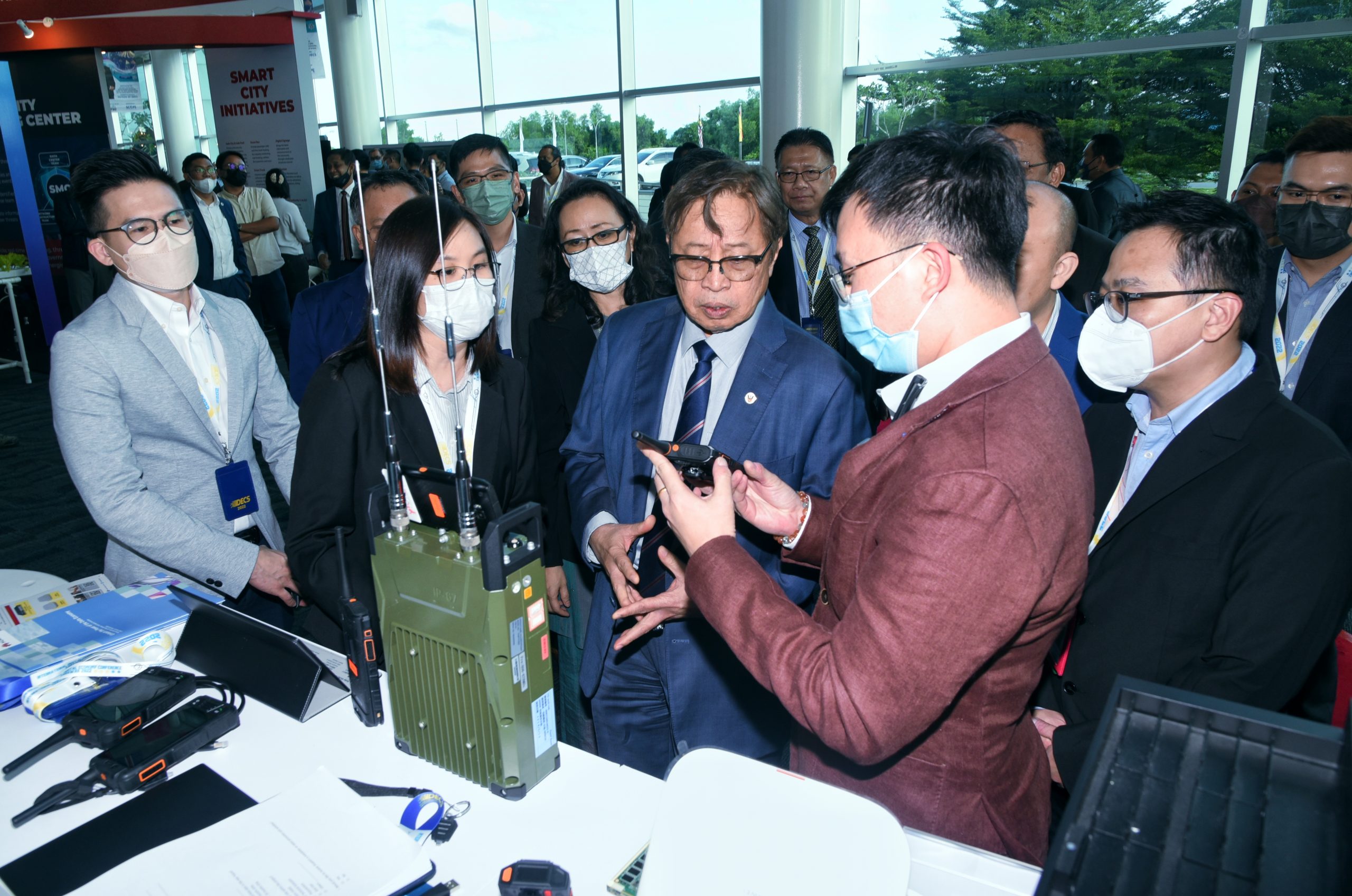 Physical, digital connectivity projects to be completed by 2026: Premier